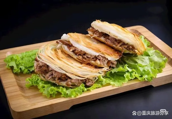 Xi'an roujiamo, the Chinese burger, cured-beef version sold in the Muslim Quarter