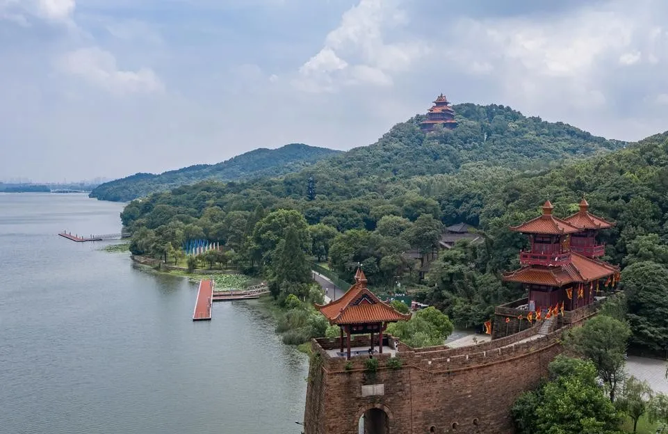 A tree-lined causeway along East Lake, one of the largest urban lakes in China