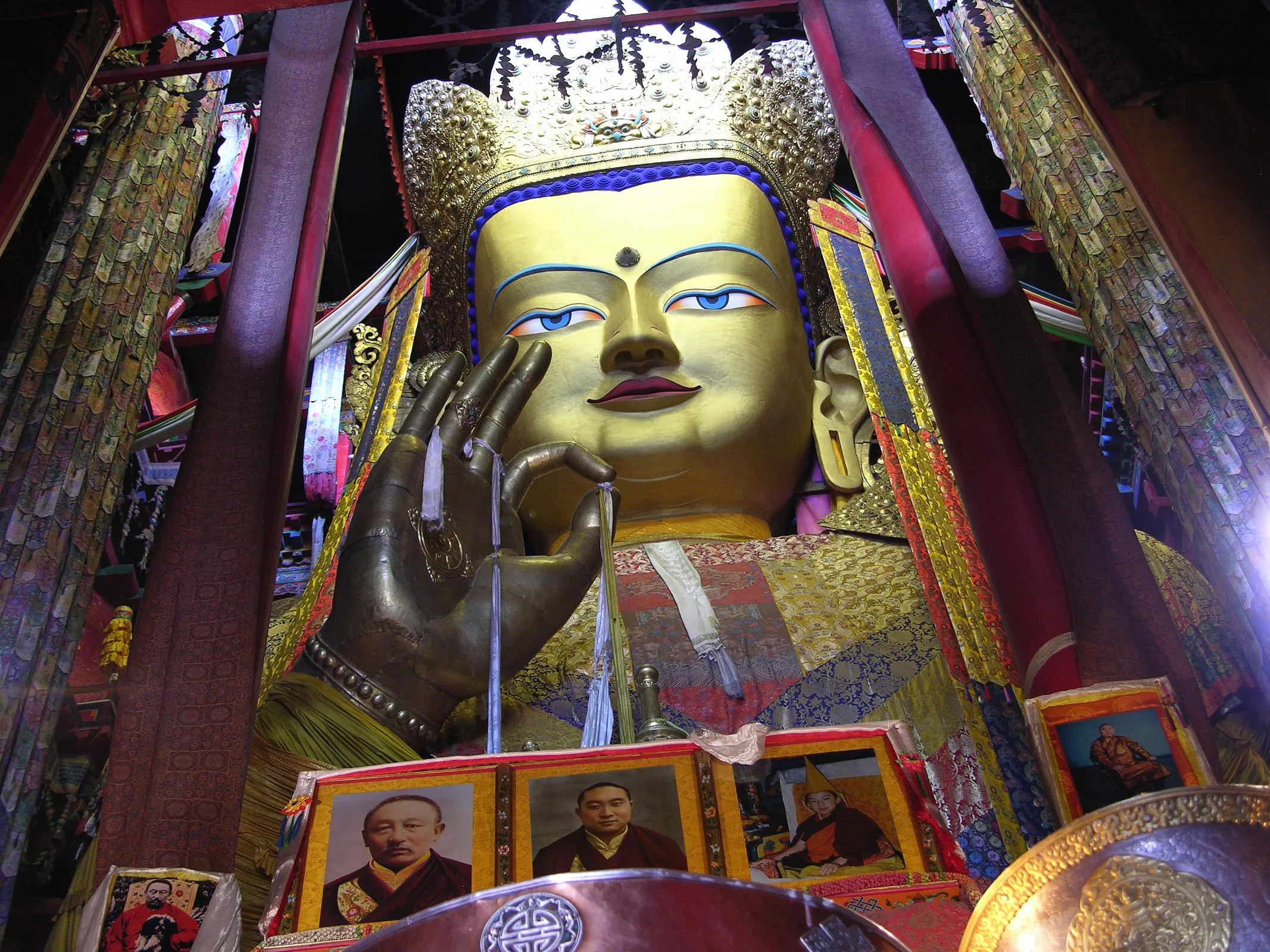 The gilded Maitreya statue inside Tashilhunpo's Jampa Chapel